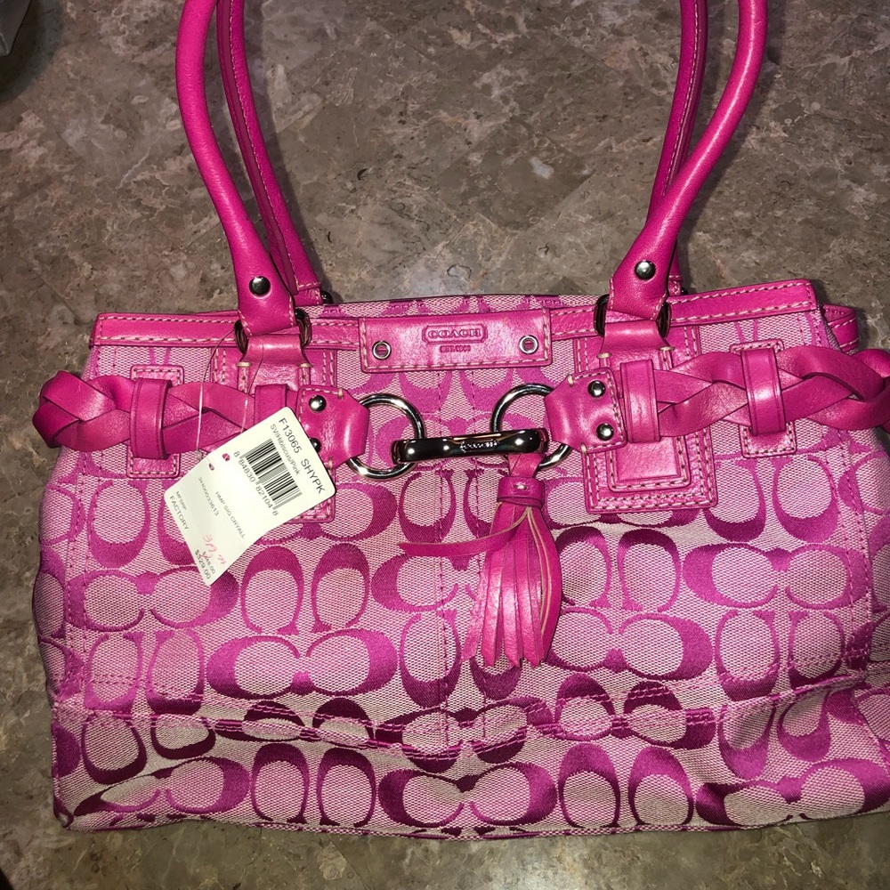 NTW PINK COACH PURSE